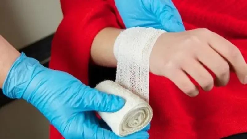 sağlık kabini pansuman ücreti